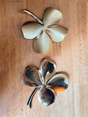Vintage Irish 24K gold-plated 4-leaf clover paperweight Vintage 1986 set of 2